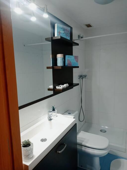 Acogedor Apartamento Con Piscina Y Garaje Apartment Huesca Ngoại thất bức ảnh